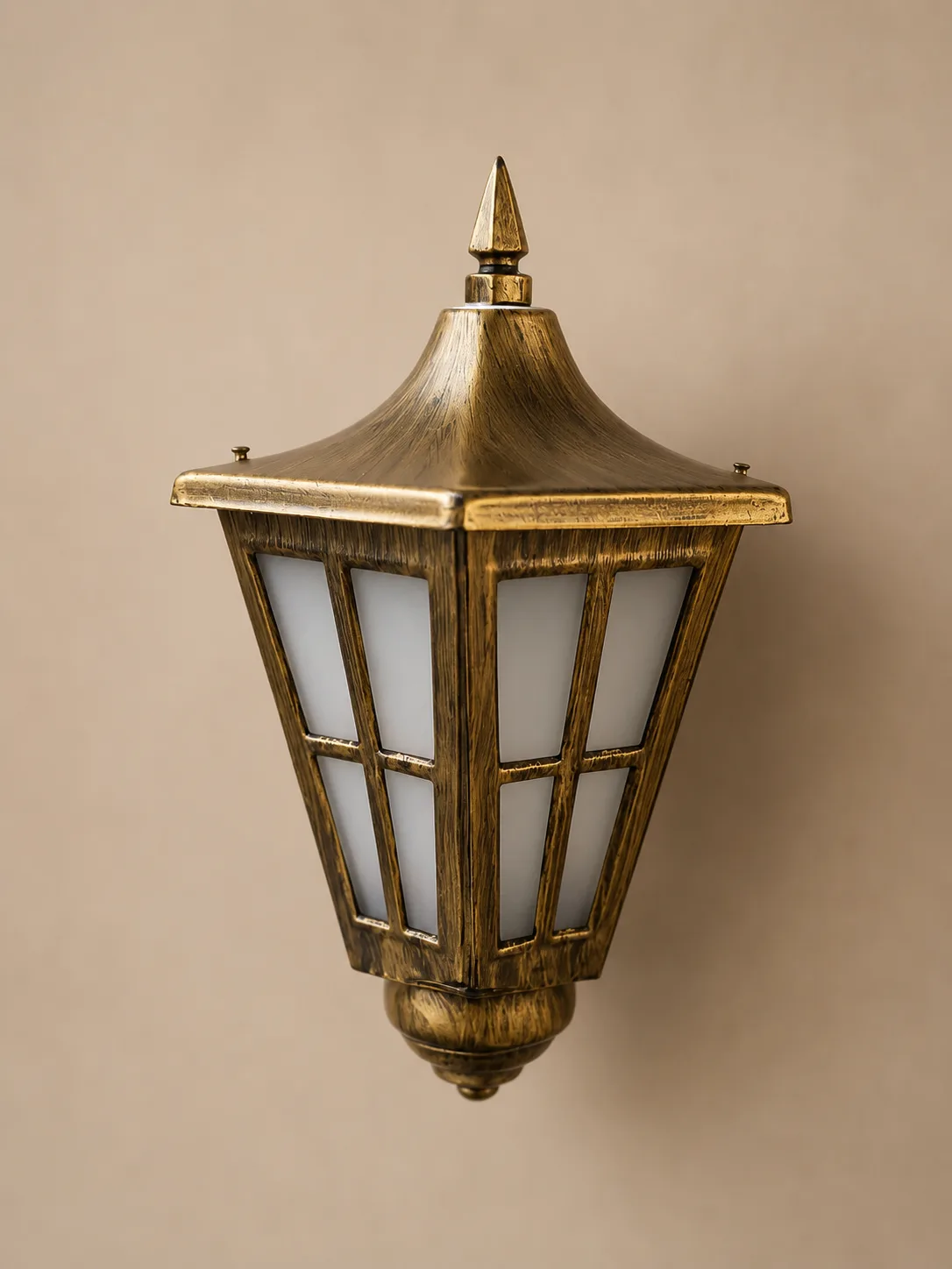 Brass Coach Outdoor Wall Lantern